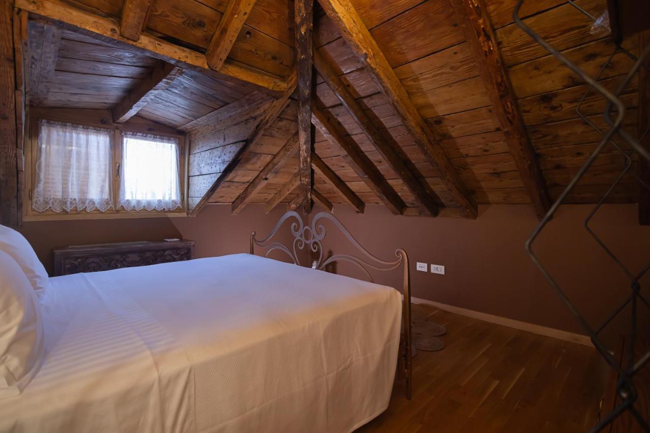 Tresor Art Boutique Hotel Korce Exterior foto